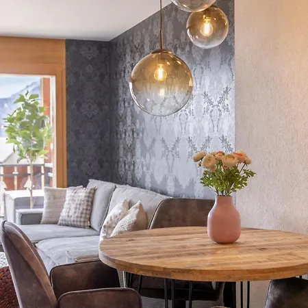 Once Upon A Time Apartment *
